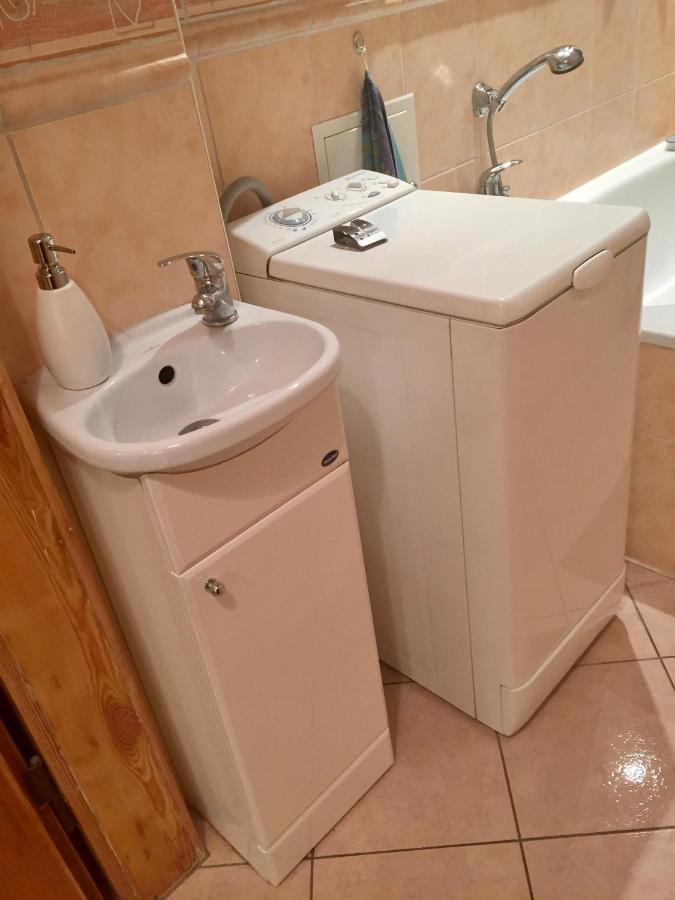 Apartament Joanna Parter Blisko Onkologii I Strefy Ekonomicznej Gliwice Buitenkant foto